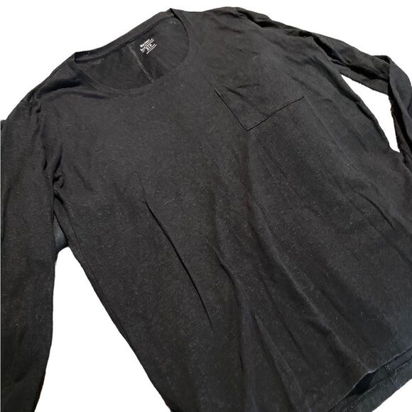 Old Navy boyfriend size small long sleeved dressy tee new without tags - Picture 1 of 1